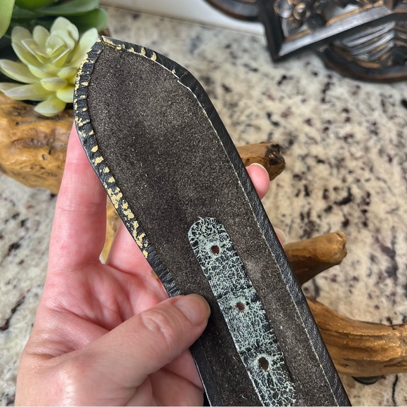 Black Leather Belt with Gold Accent - Picture 3 of 7